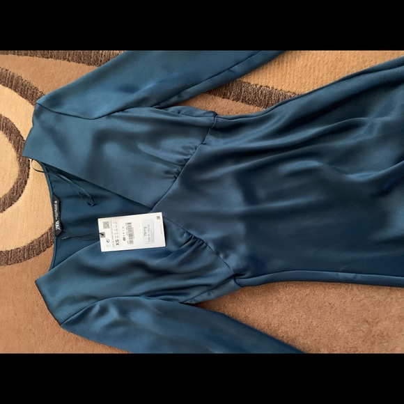 ZARA BRAND NEW DRESS - Picture 7 of 12